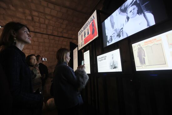 Exhibition Lamanova: Russian Dress Code