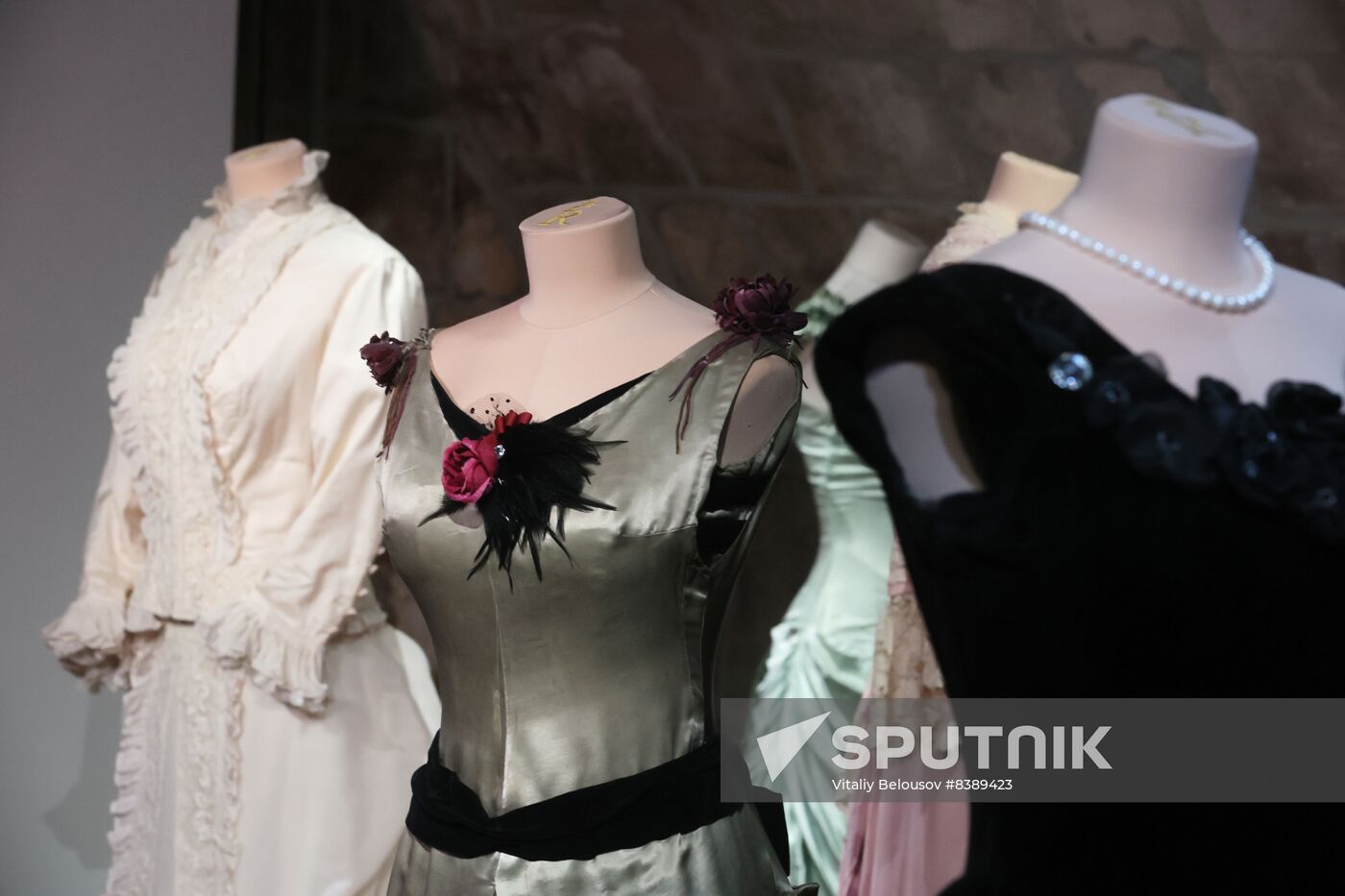 Exhibition Lamanova: Russian Dress Code
