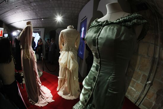 Exhibition Lamanova: Russian Dress Code