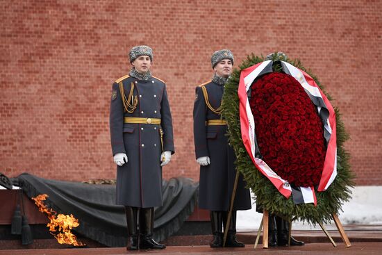 Russia Syria Wreath Laying