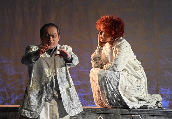 Russia Theatre Old Fashioned Comedy