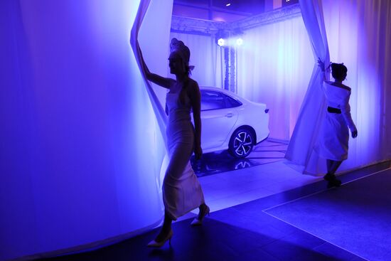 Russia China New Car Sales