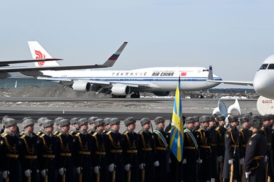 Russia China Arrival