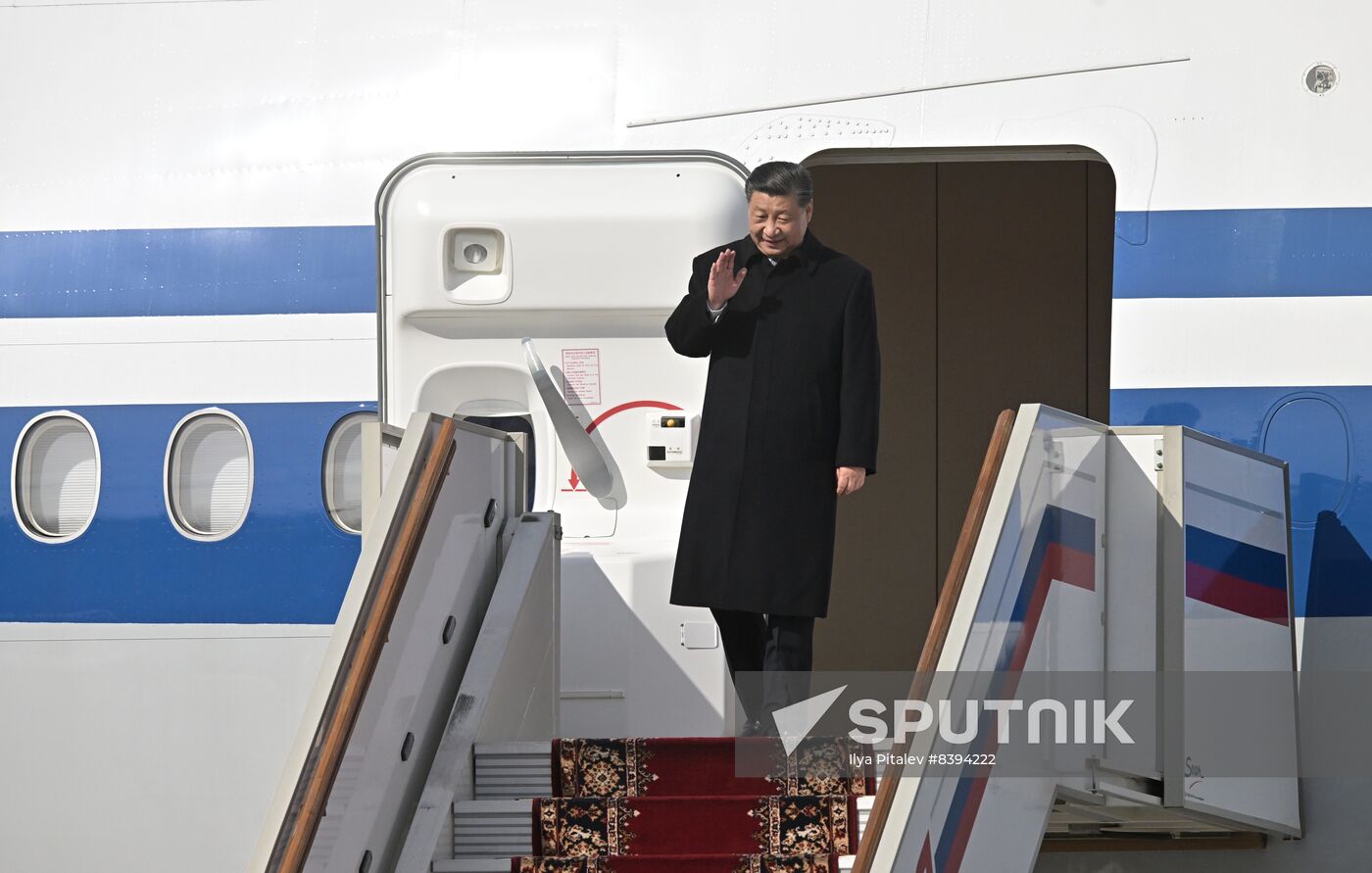 Russia China Arrival