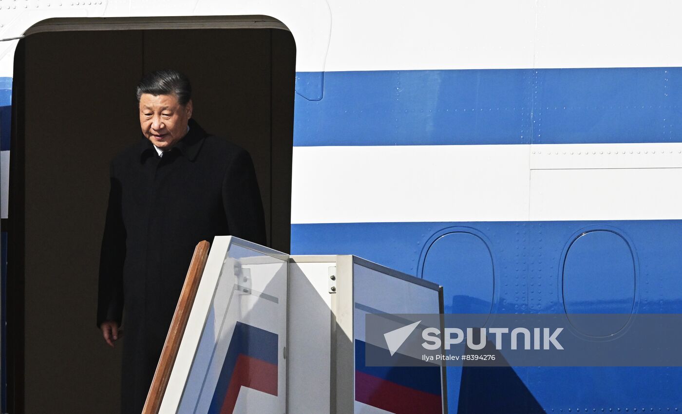 Russia China Arrival