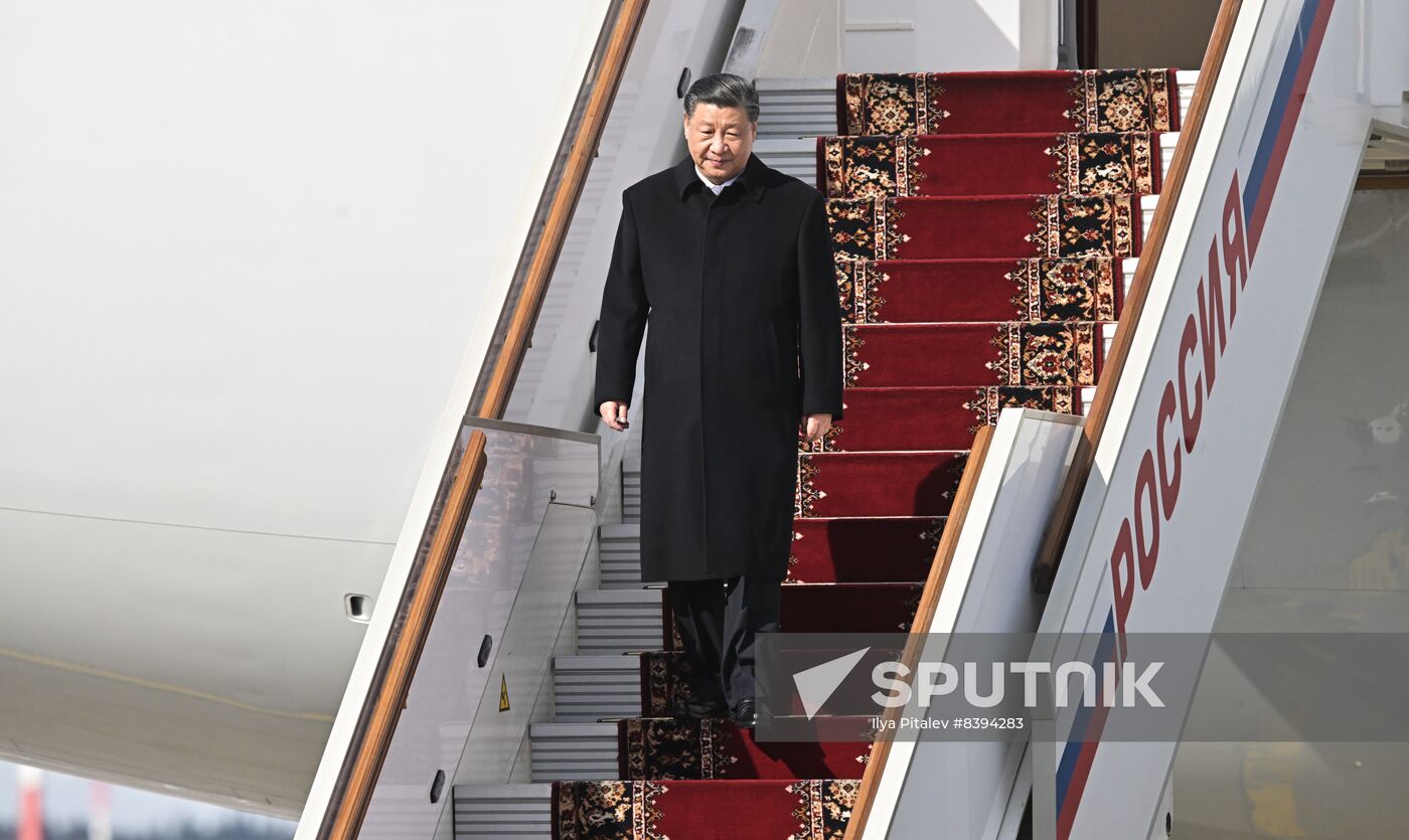 Russia China Arrival