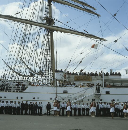 Crew of the Sedov training sailboat barque