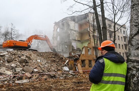 Russia Housing Resettlement Plan