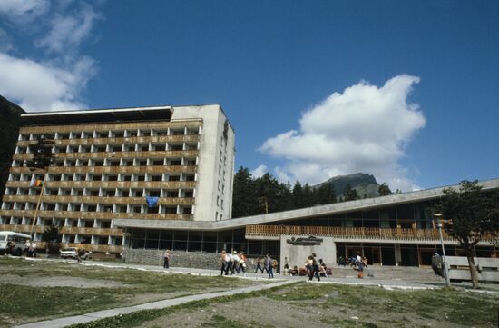 Cheget Hotel in Elbrus region