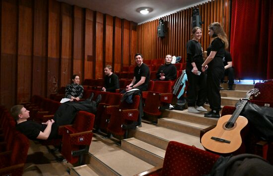 Russia Ukraine Military Operation Culture