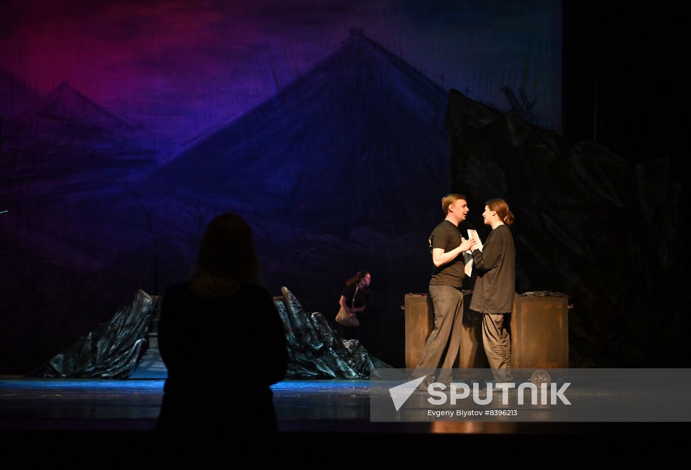 Russia Ukraine Military Operation Culture