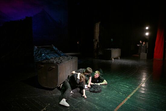 Russia Ukraine Military Operation Culture