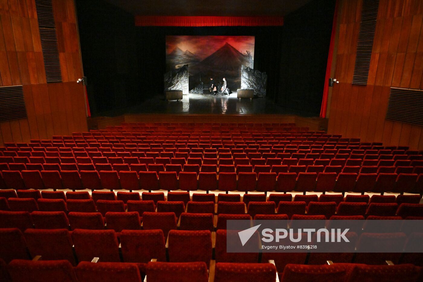 Russia Ukraine Military Operation Culture