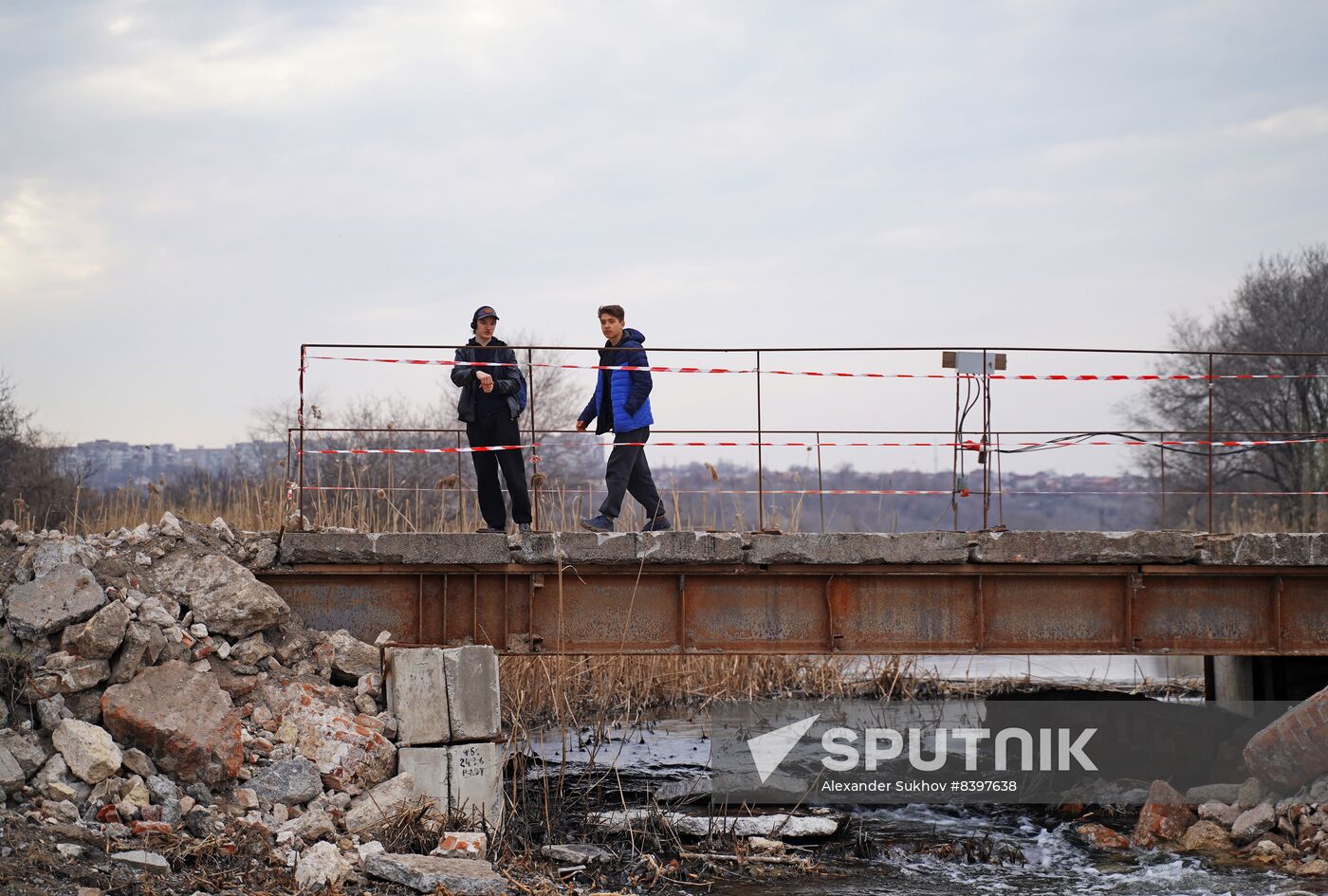 Russia Ukraine Military Operation Bridge