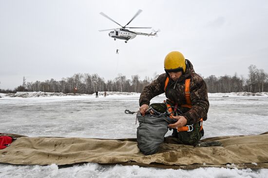 Russia Firefighters Training