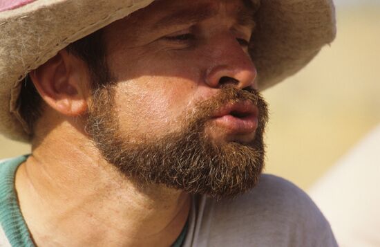 Human and Desert scientific and sports expedition