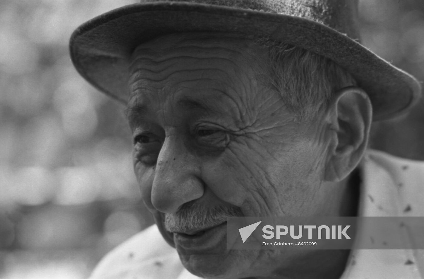 Turkmen resident