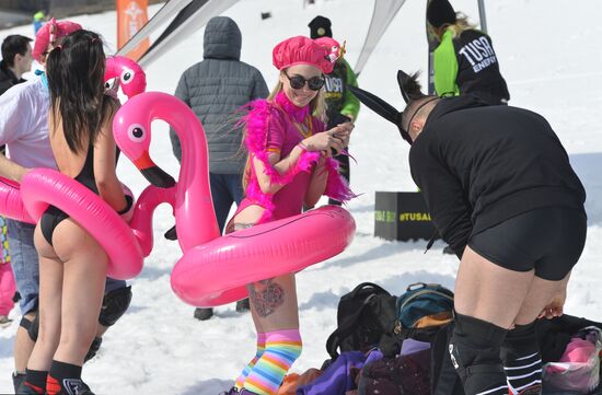 Russia Bikini Downhill