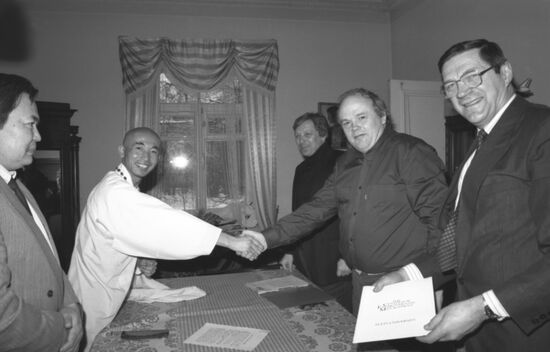 Signing protocol of cooperation between USSR and Japan
