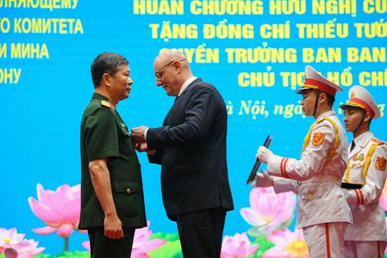 Vietnam Russia