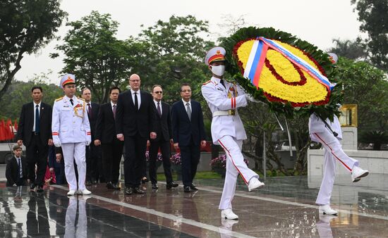 Vietnam Russia