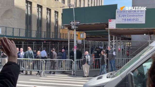 Trump arrives at Manhattan Criminal Court to face charges
