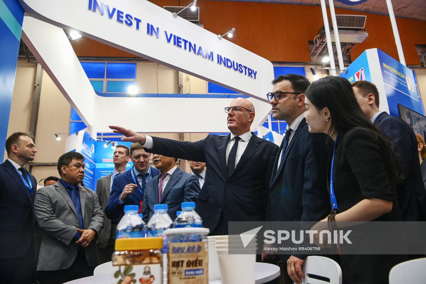 Vietnam Russia