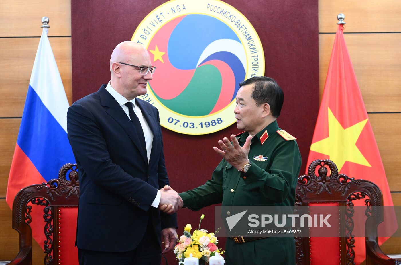 Vietnam Russia