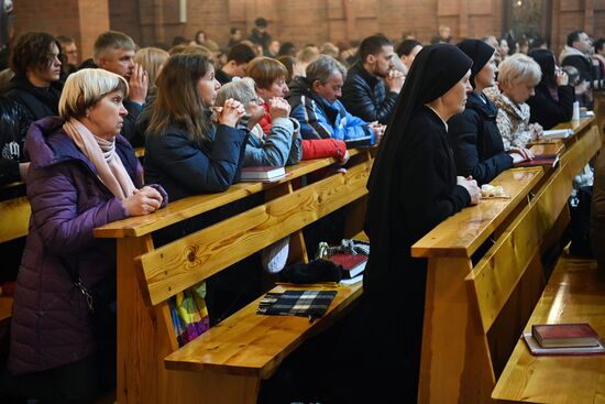 Russia Religion Catholic Easter