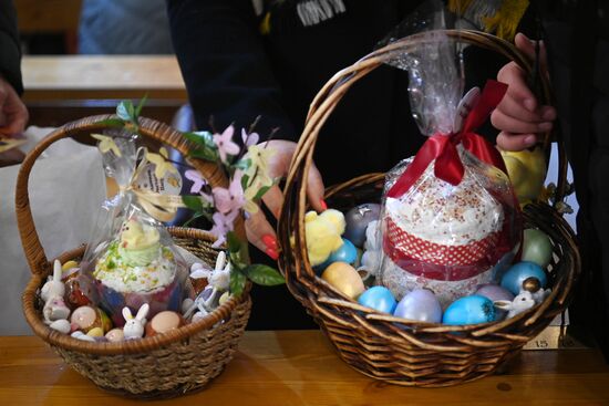 Russia Religion Catholic Easter