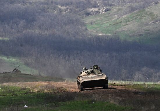Russia Ukraine Military Operation Combat Training
