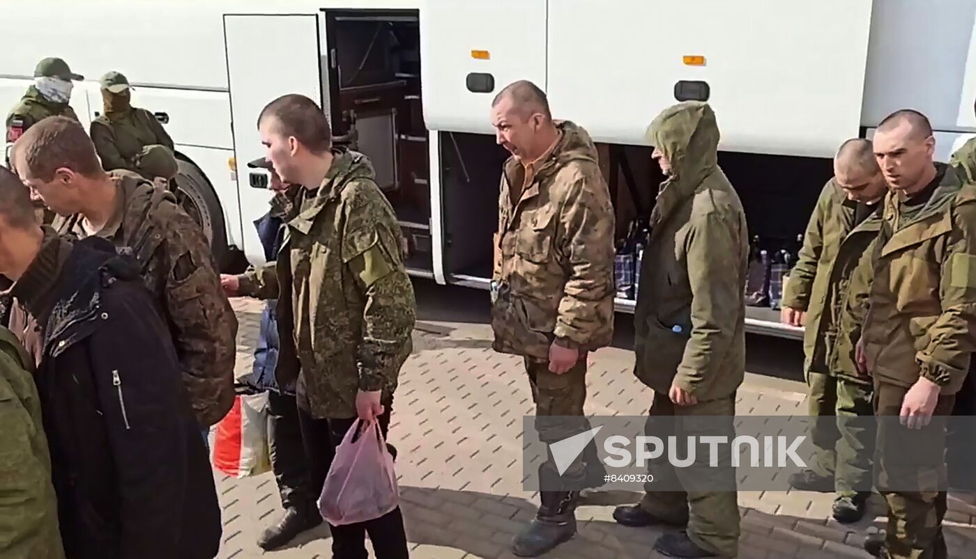 Russia Ukraine Military Operation POW Exchange