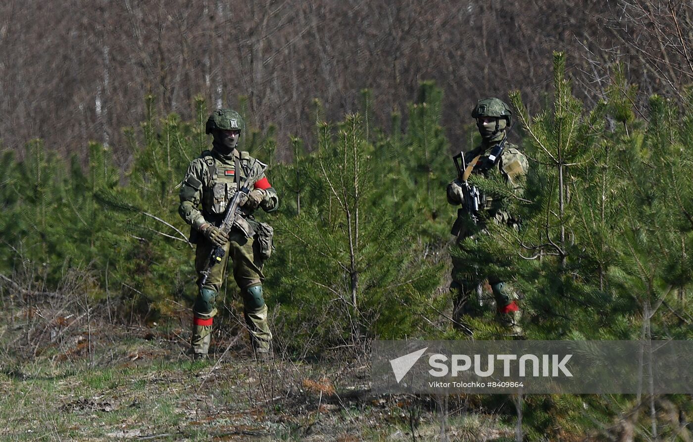 Belarus Ukraine Border Reinforcement