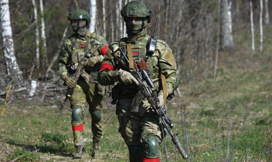 Belarus Ukraine Border Reinforcement