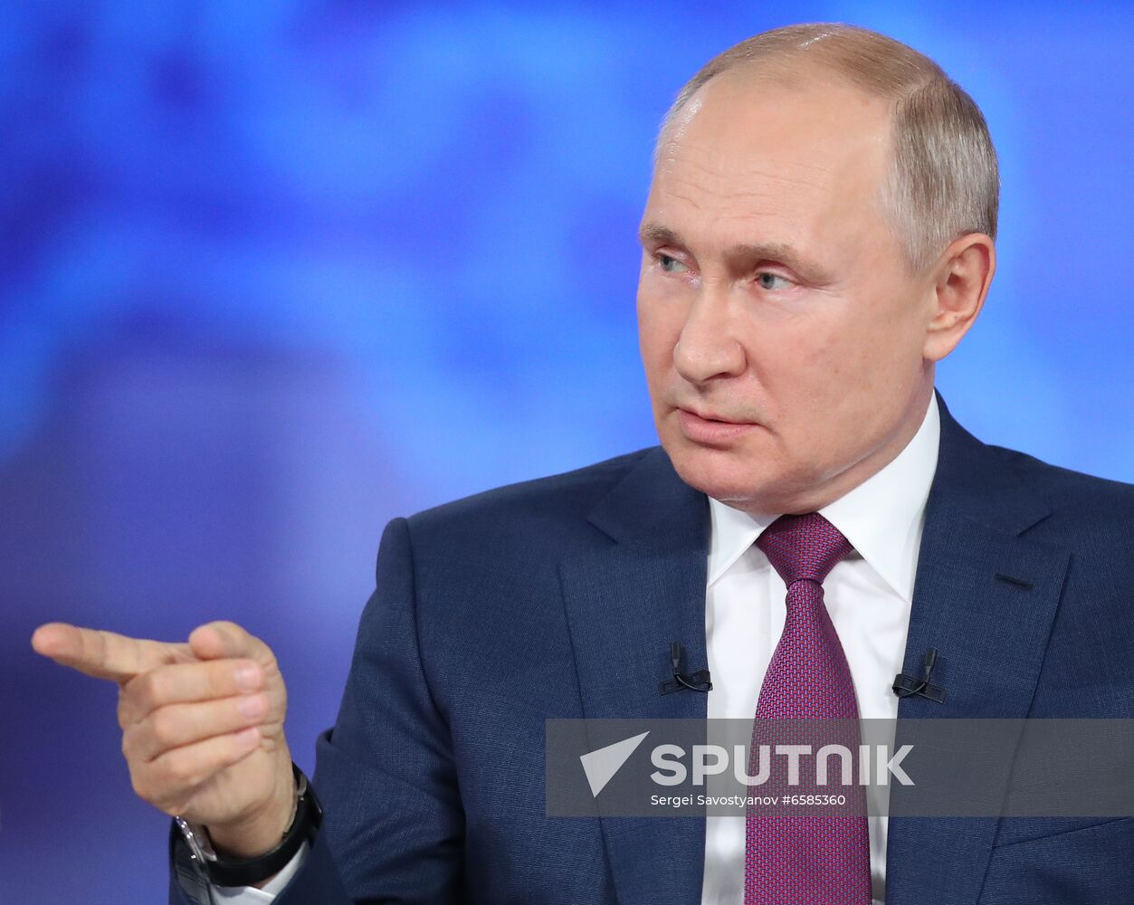 Russia Putin Direct Line Sputnik Mediabank