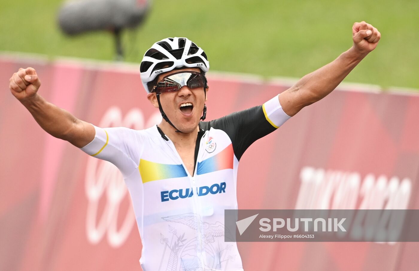 japan-olympics-2020-cycling-road-men-sputnik-mediabank