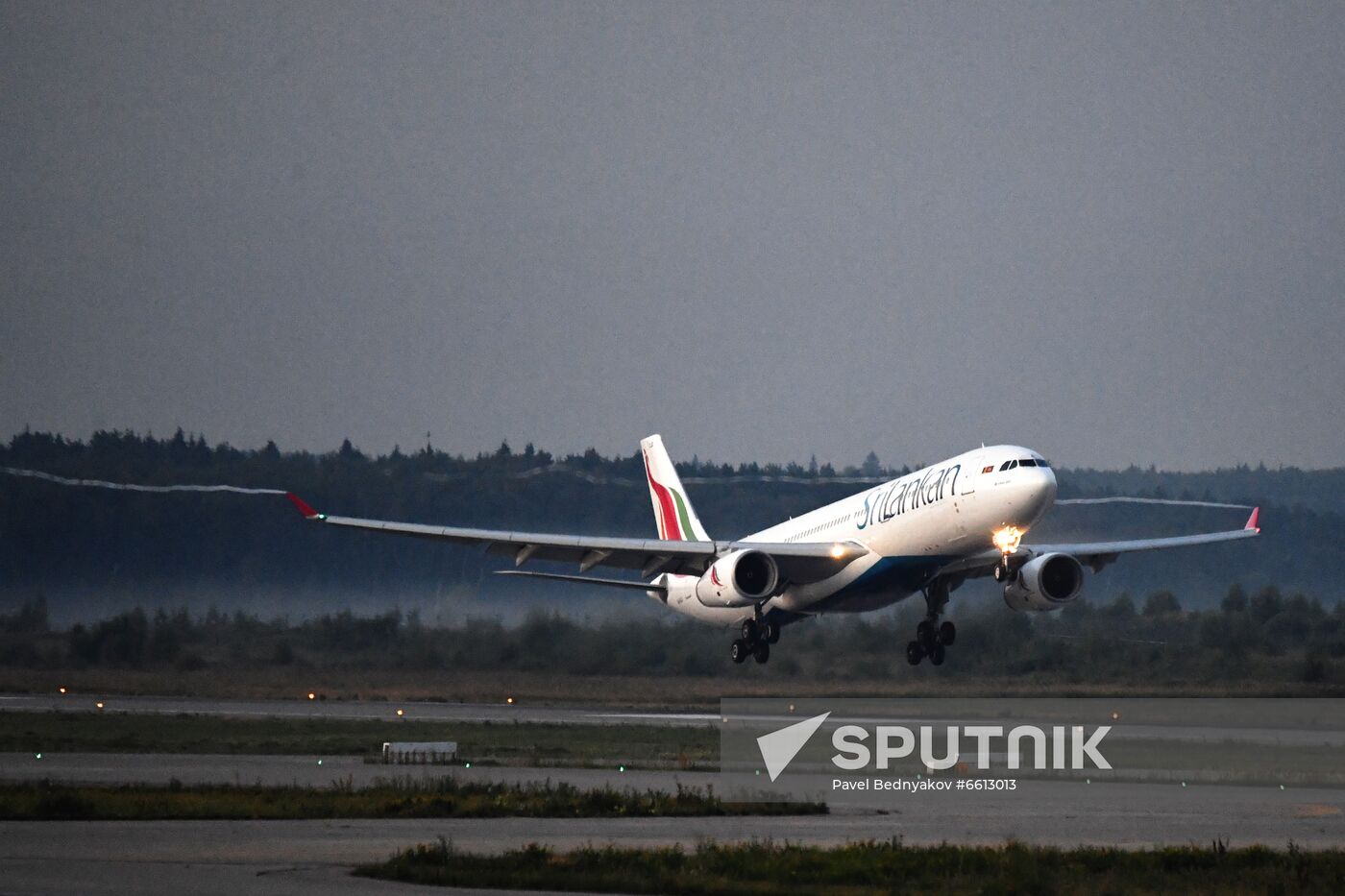 Russia SriLankan Airlines Flights Resuming | Sputnik Mediabank