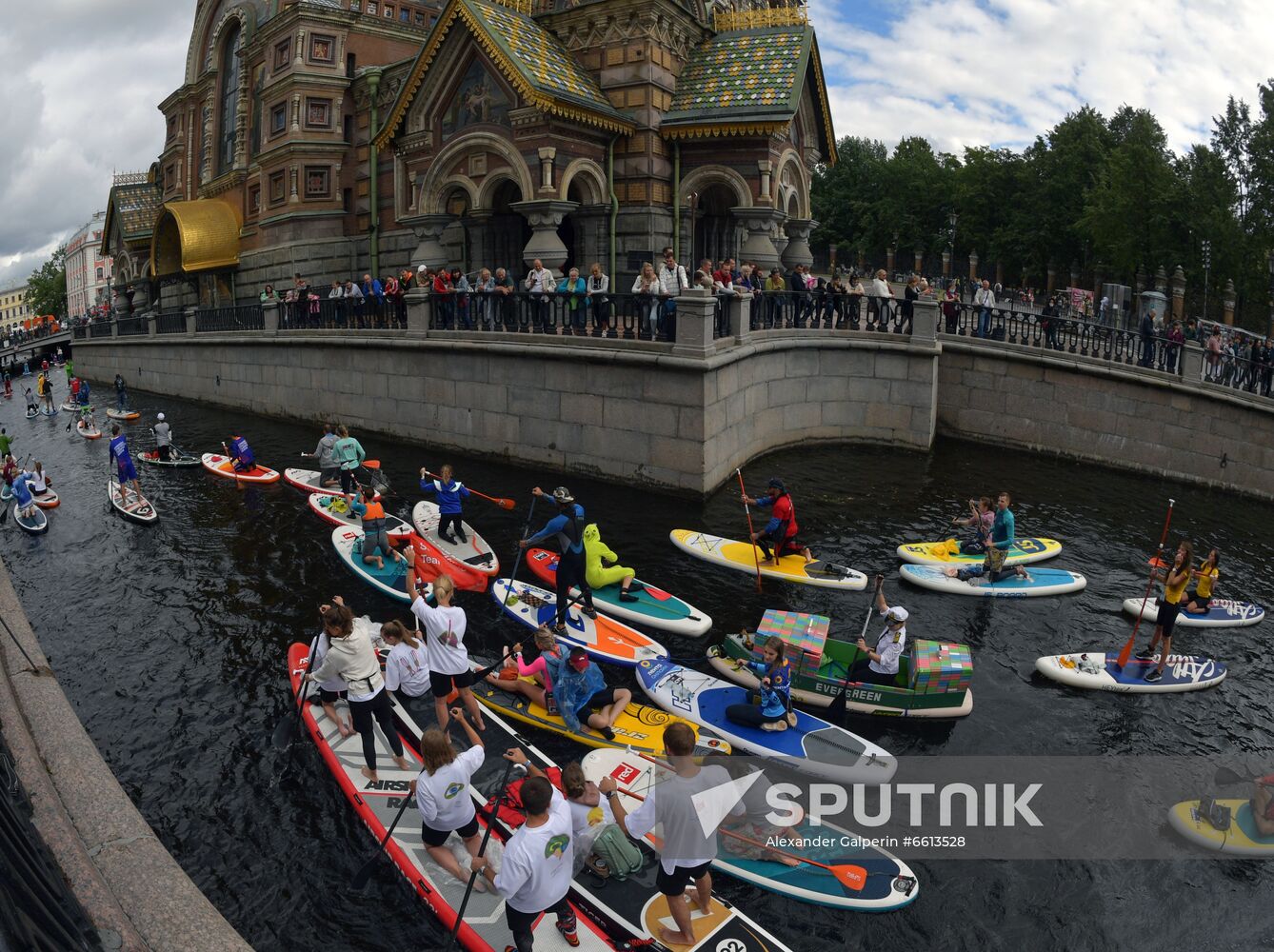 Russia Surfing Festival Sputnik Mediabank