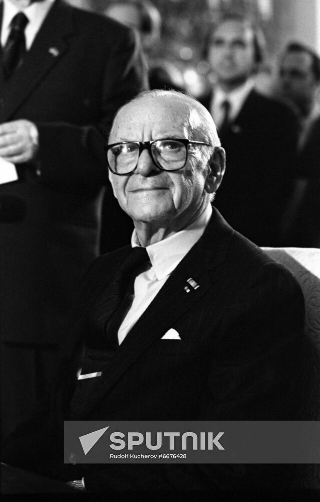 Opening of exhibition of Armand Hammer's private collection at the