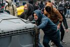 People make a barricade during a rally in support of metallurgical sector workers who are currently on strike demanding for a pay rise, in Cadiz, Spain. Location: Spain. Author: Diego Radames/Sputnik. Spain Metalworkers Protest