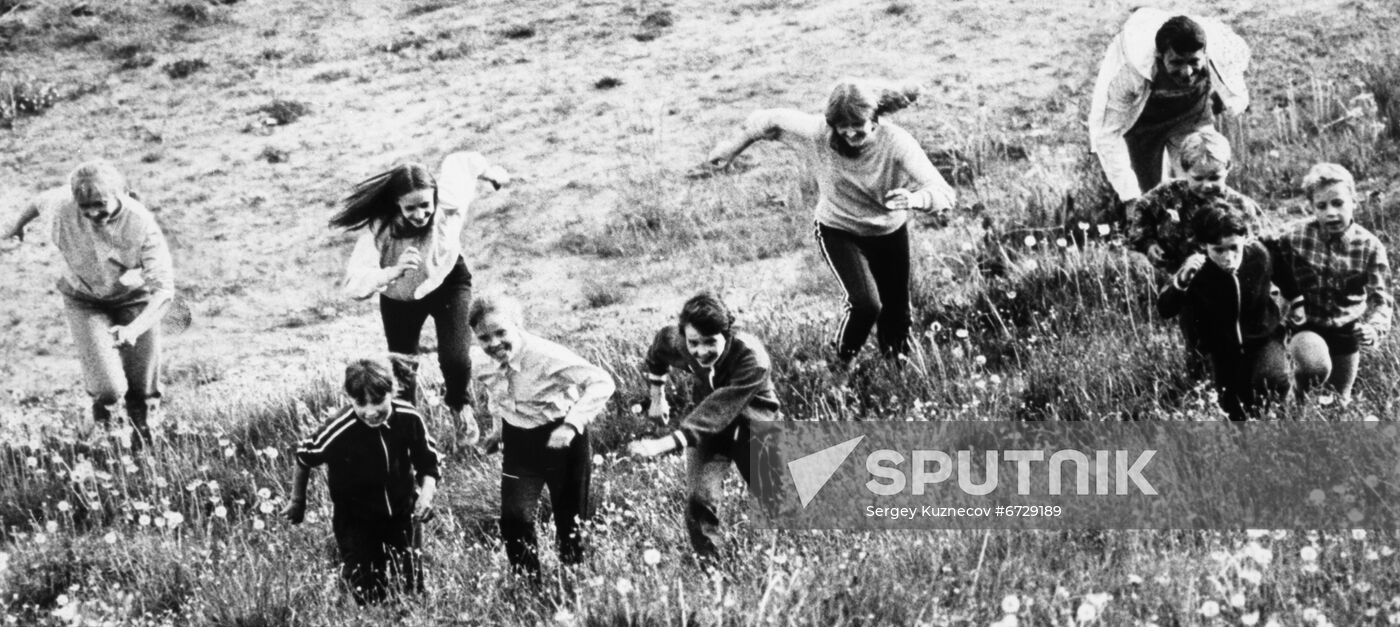 Large family of Ratnikas in Lithuania | Sputnik Mediabank