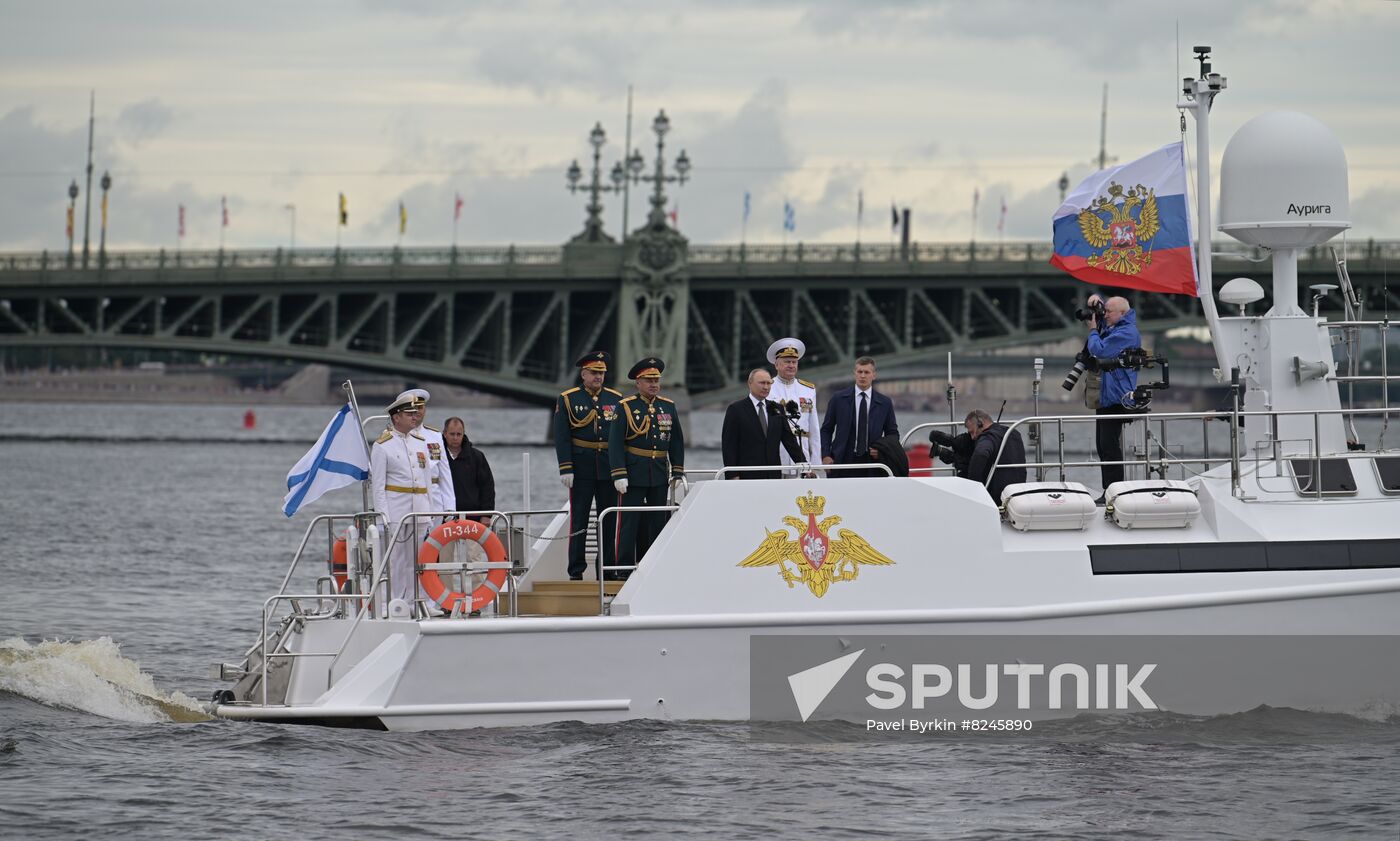 Russia putin navy day sputnik mediabank
