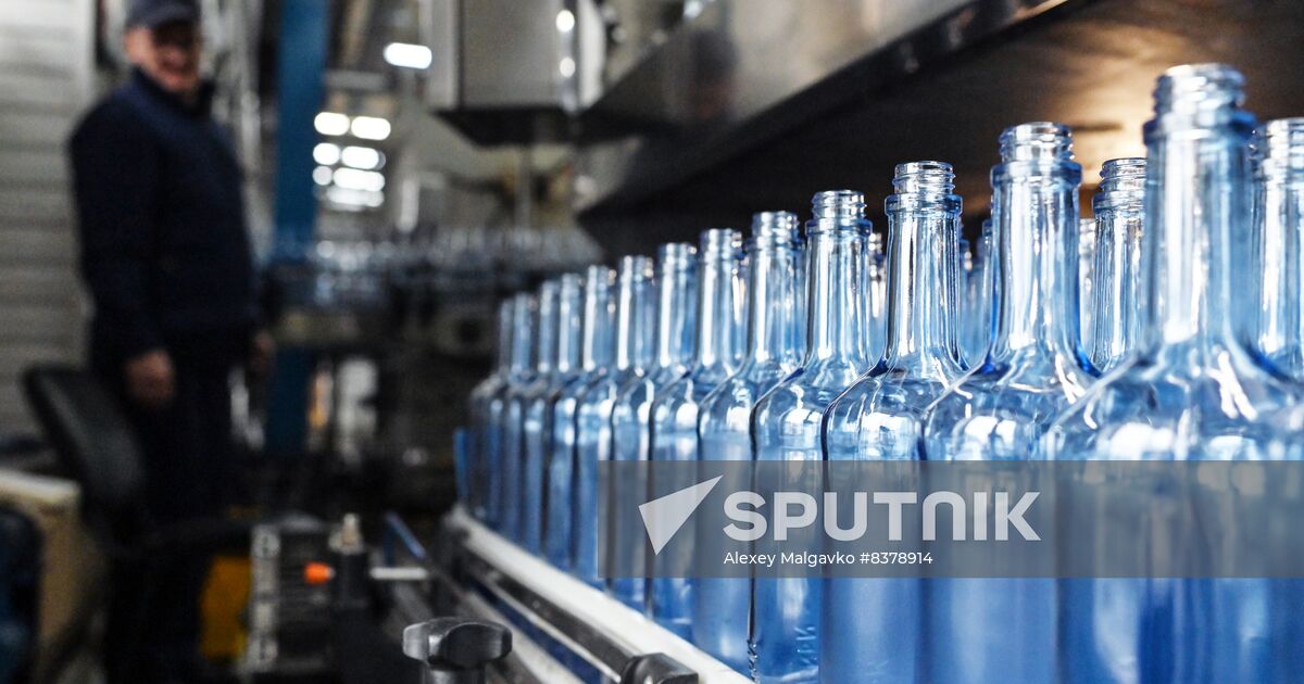 Russia Alcoholic Beverage Industry | Sputnik Mediabank