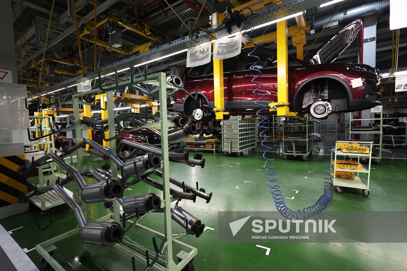 Russia China Car Production
