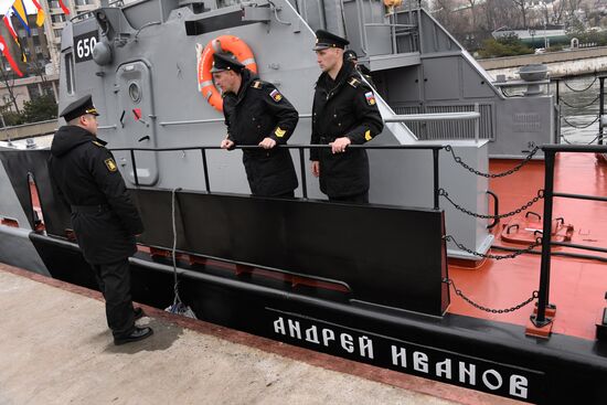 Russia Navy Assault Boat Naming