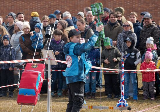 Russia Cosmonautics Day Show