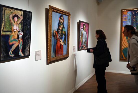 Russia Art Impressionism Exhibition