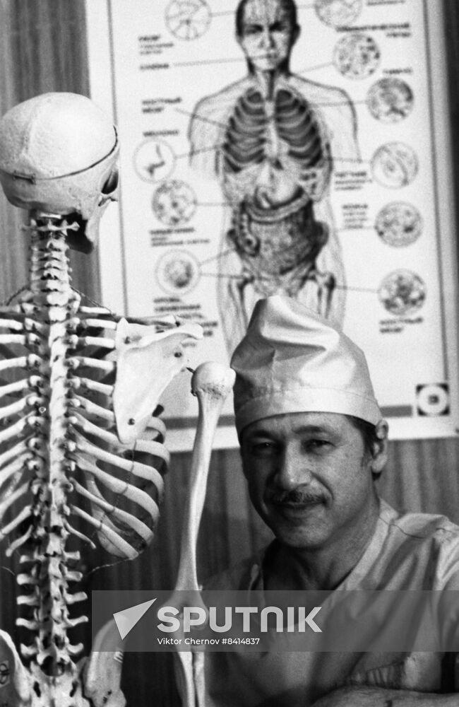 Vertebrologist Anatoly Gritsenko