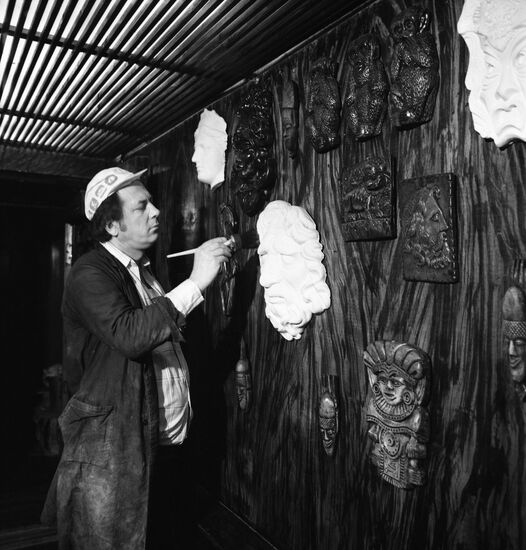 Master Oleg Timofeyev