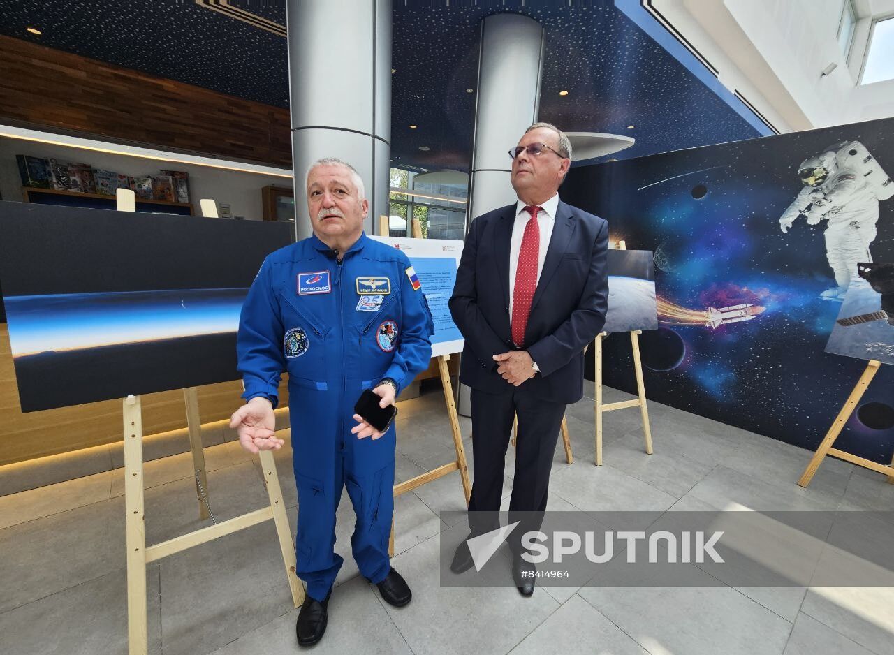 Israel Russia Space Photo Exhibition